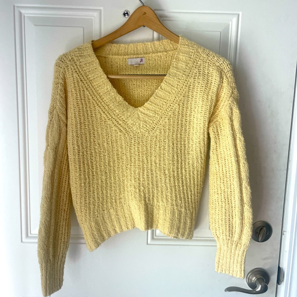 Yellow knit sweater with a relaxed fit #knitwear